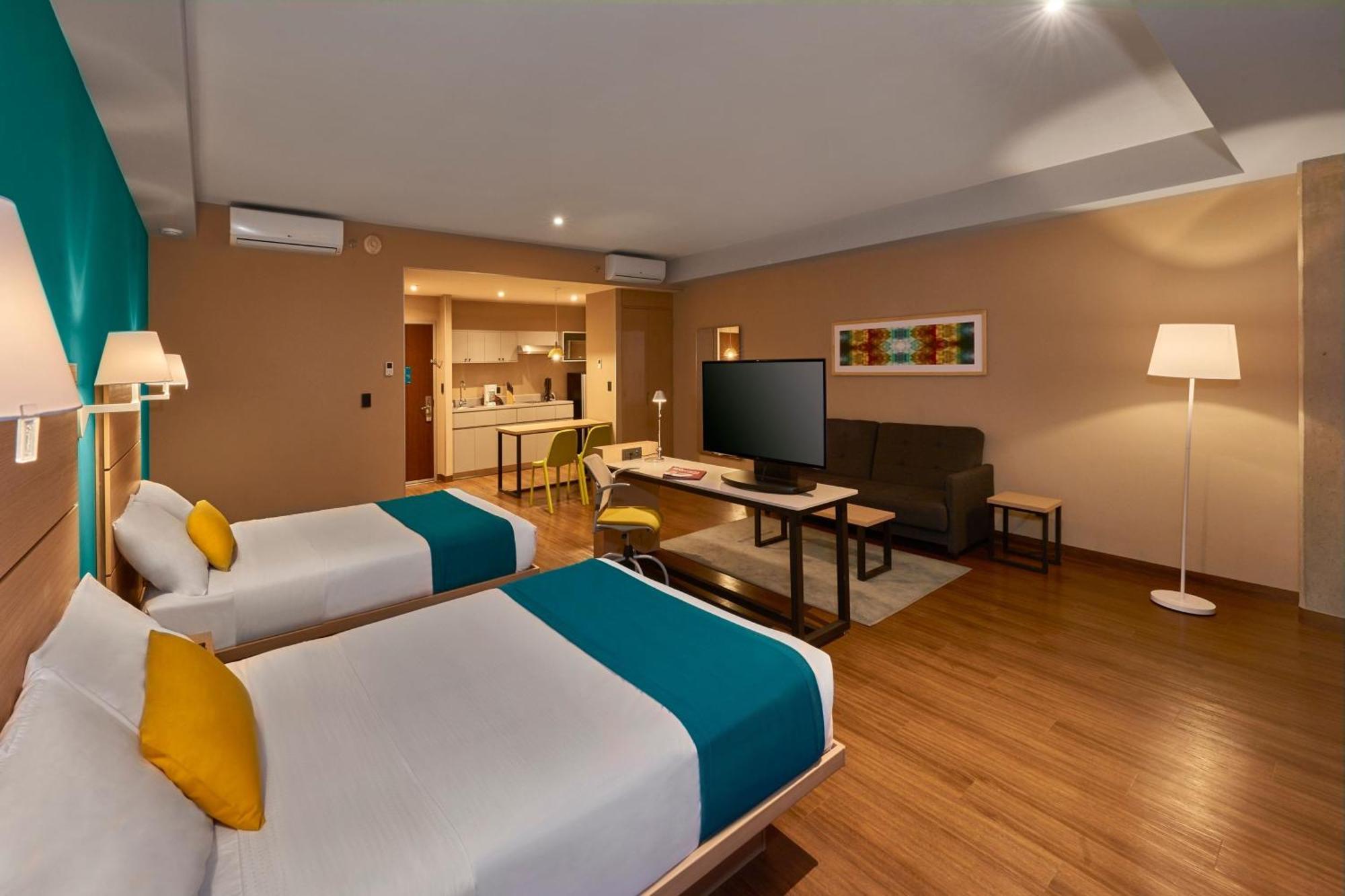 City Suites Tijuana Rio Exterior foto